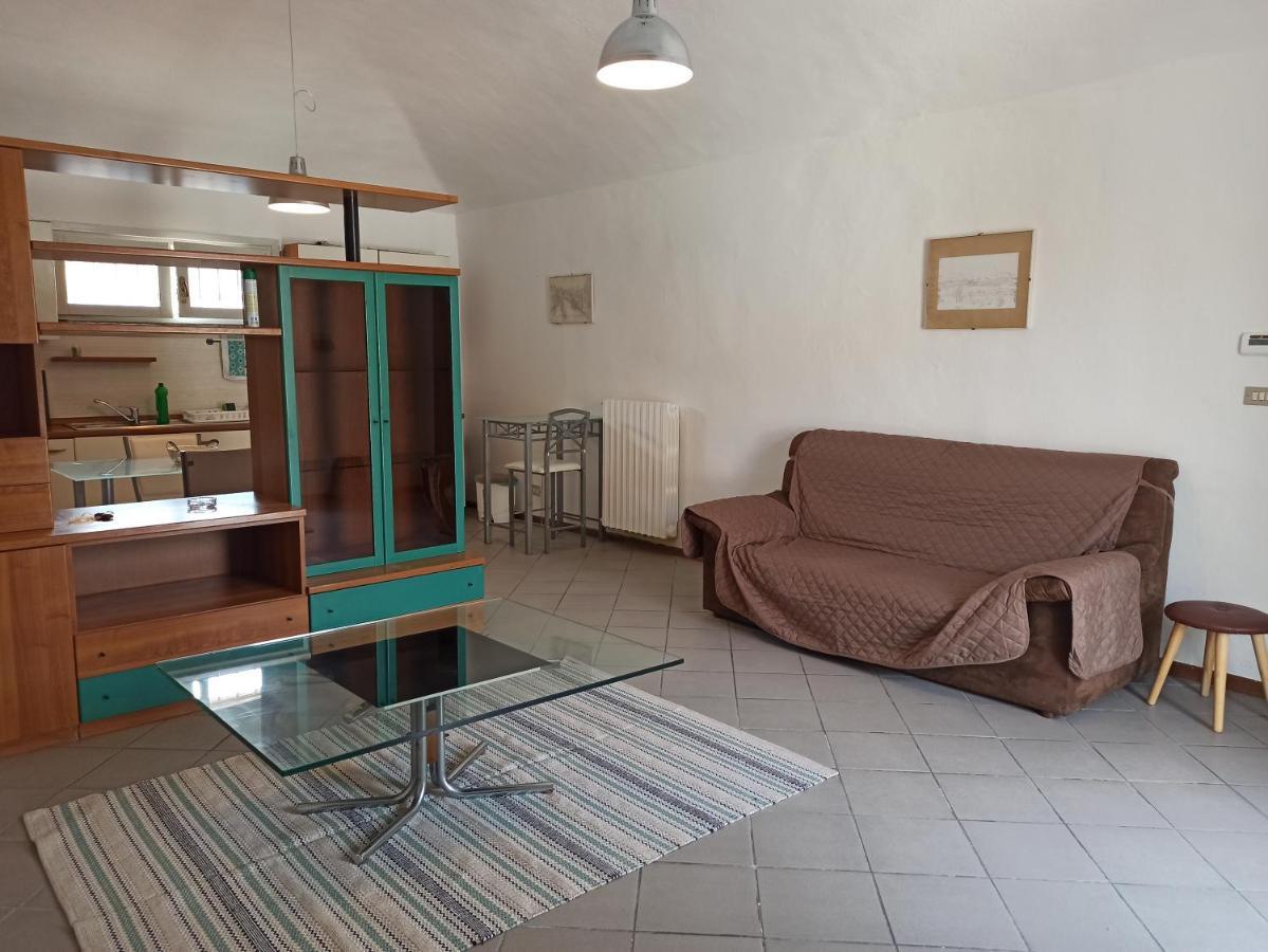 Apartmán Il Ballatoio Di Giulia Asti Exteriér fotografie